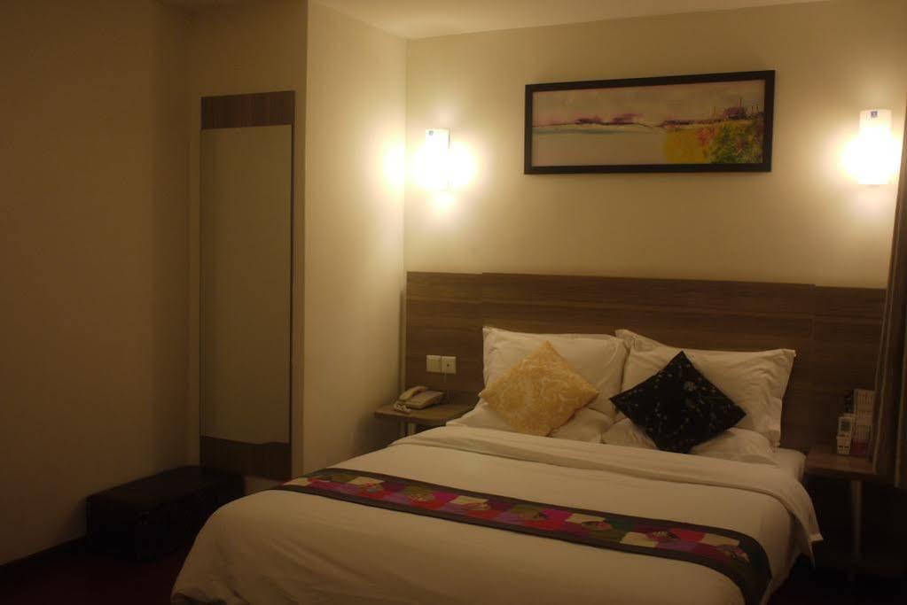 Revive House Hotel Guangzhou Shang Xia Jiu Zewnętrze zdjęcie
